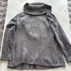 Liz Claiborne Charcoal Turtleneck Sweater - L